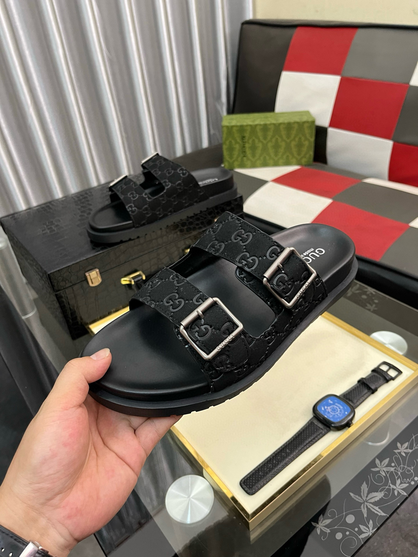 구찌 남자 슬리퍼