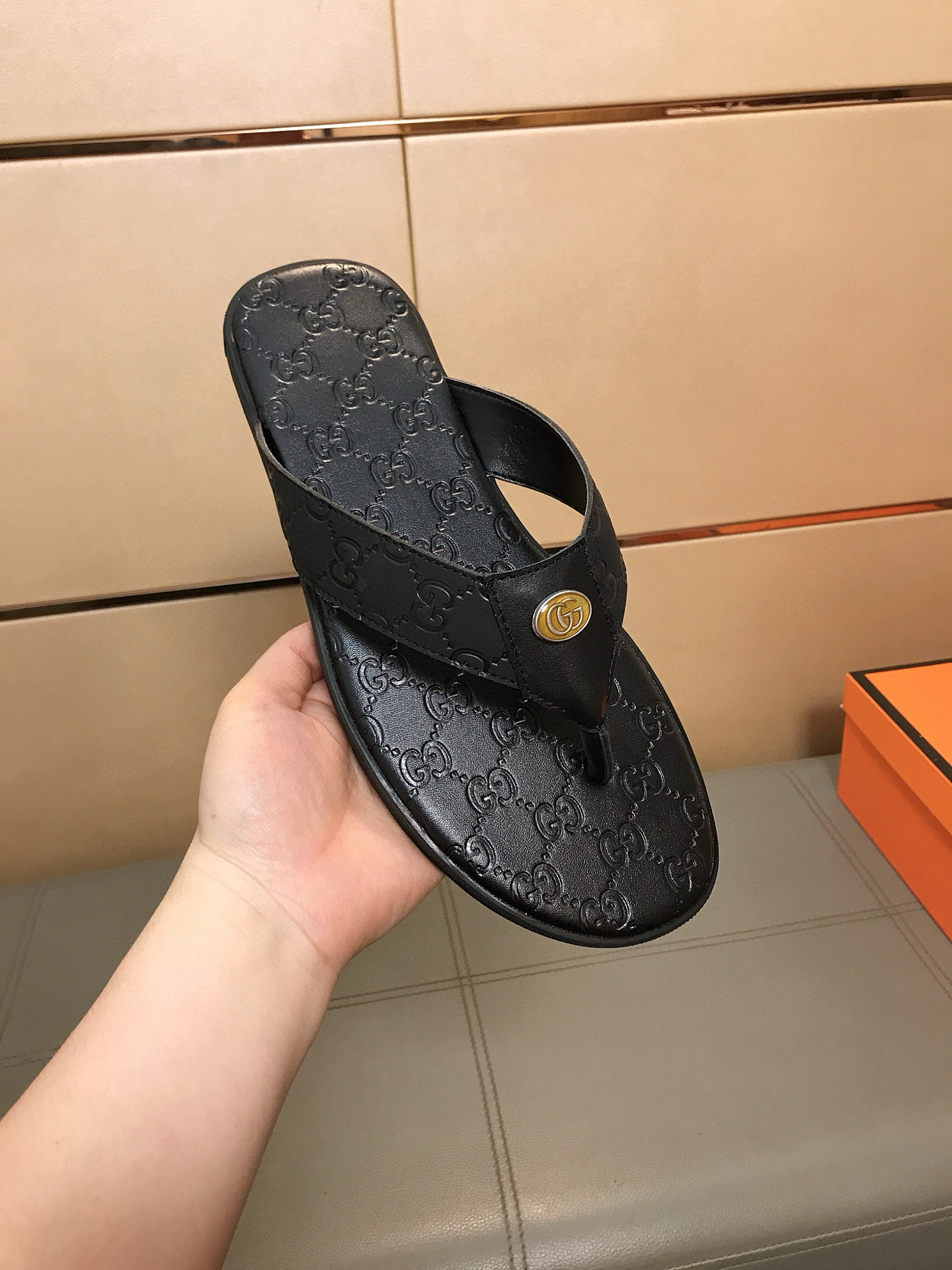 구찌 남자 슬리퍼