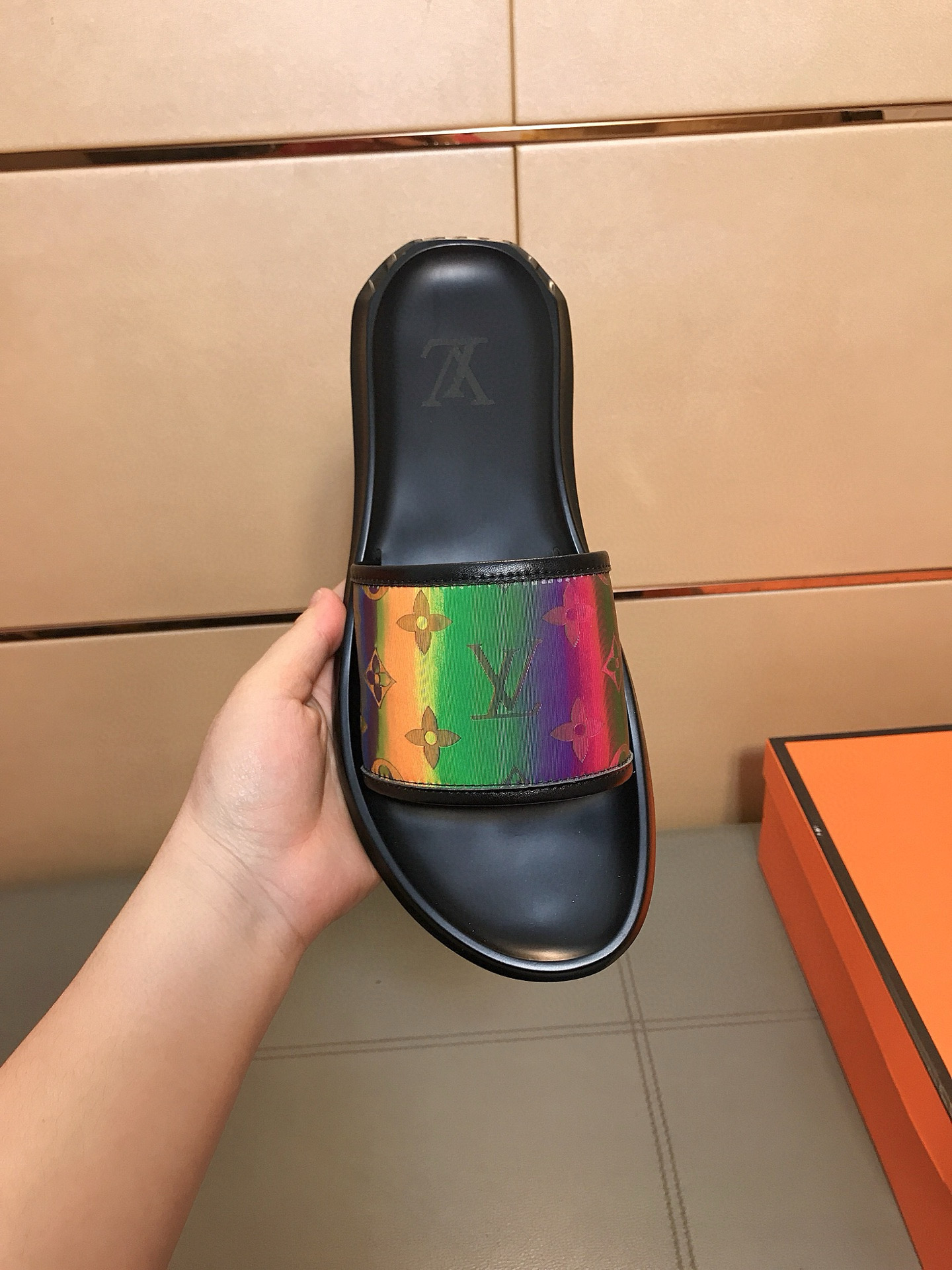 구찌 남자 슬리퍼