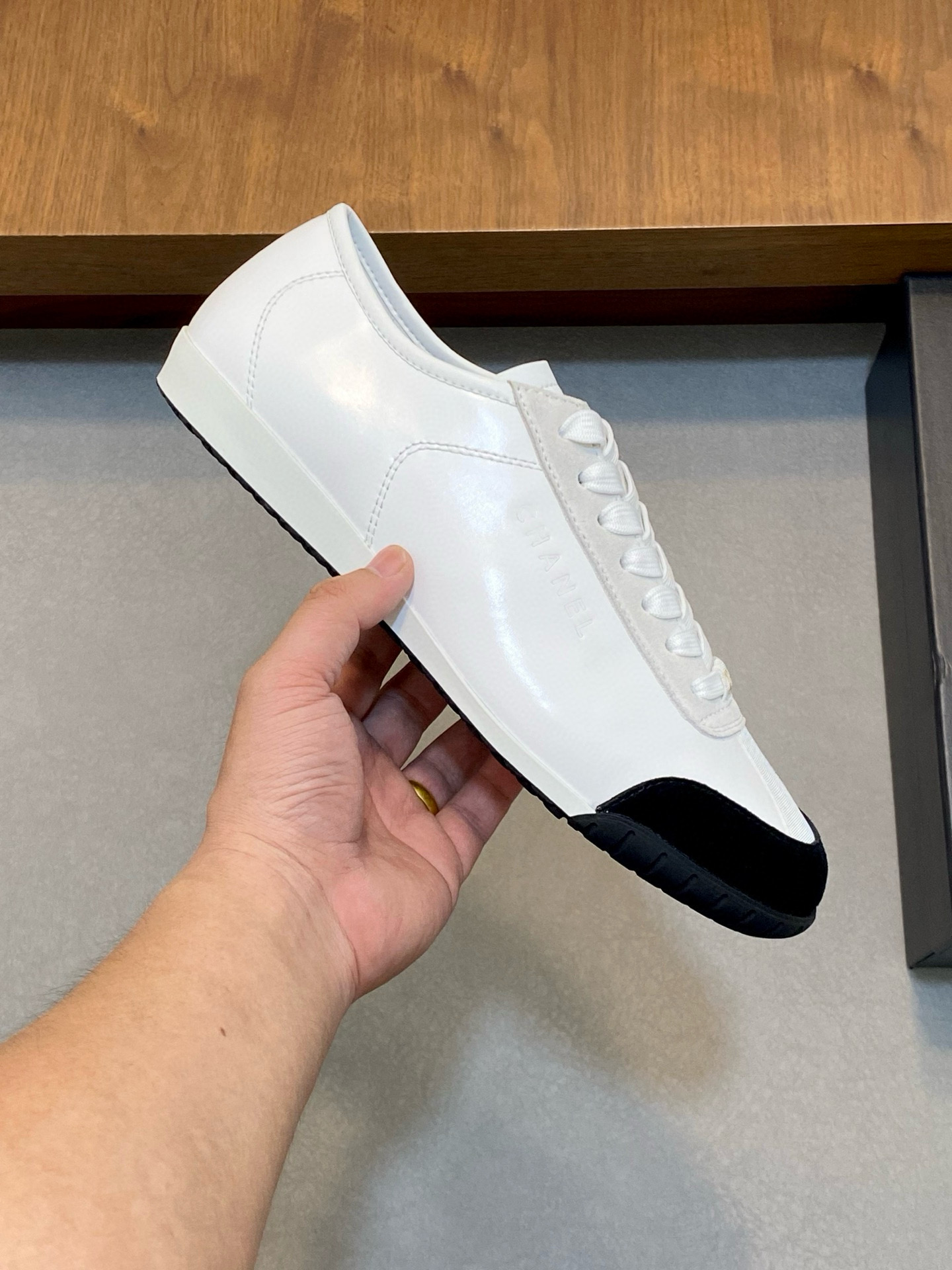 샤넬 남자 신발 운동화 스니커즈