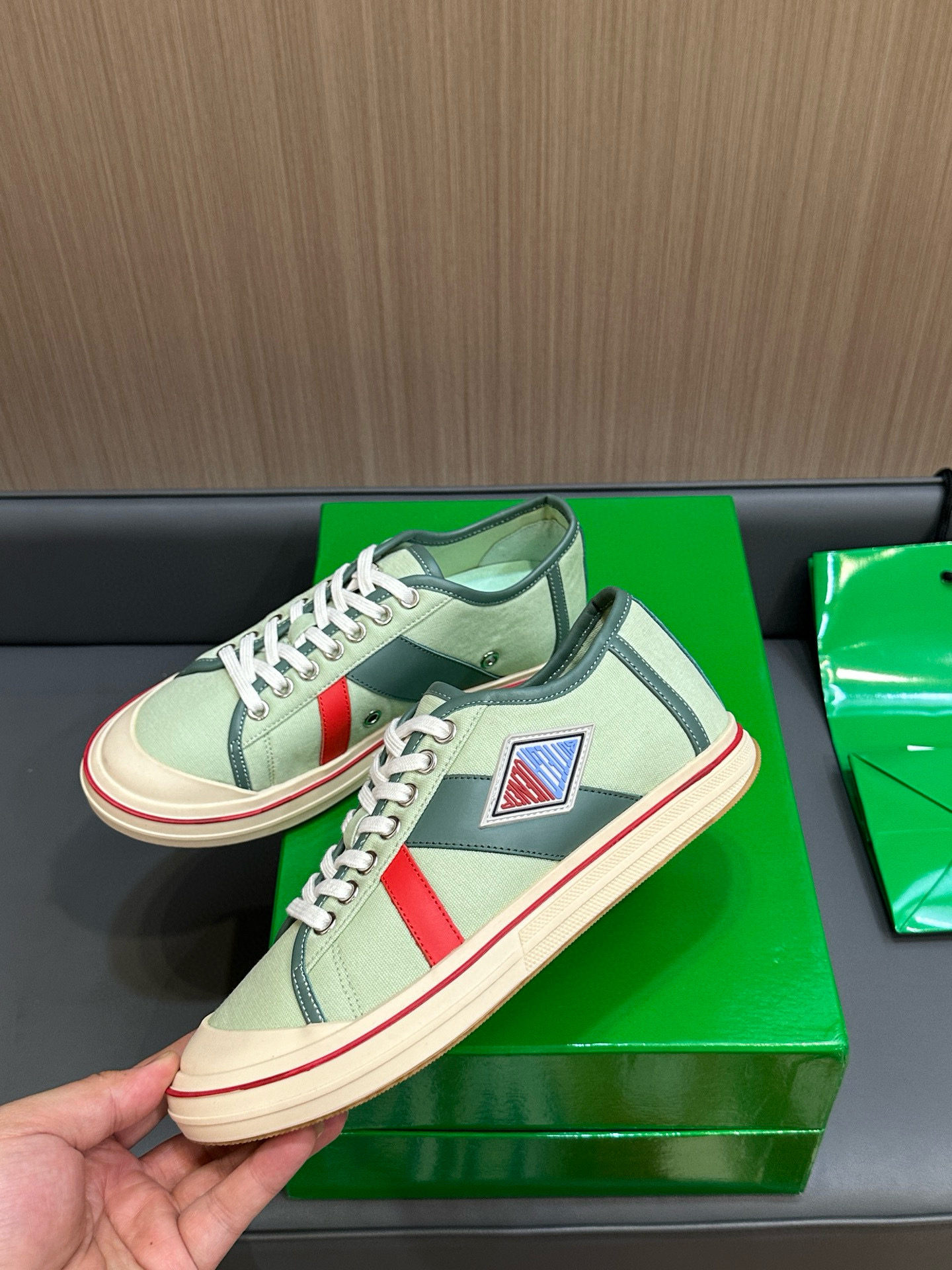 보테가베네타 남자 신발 운동화 스니커즈