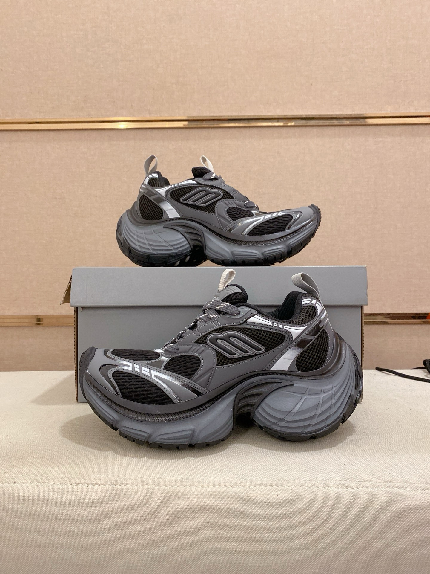 발렌시아가 남녀공용 신발 운동화 스니커즈