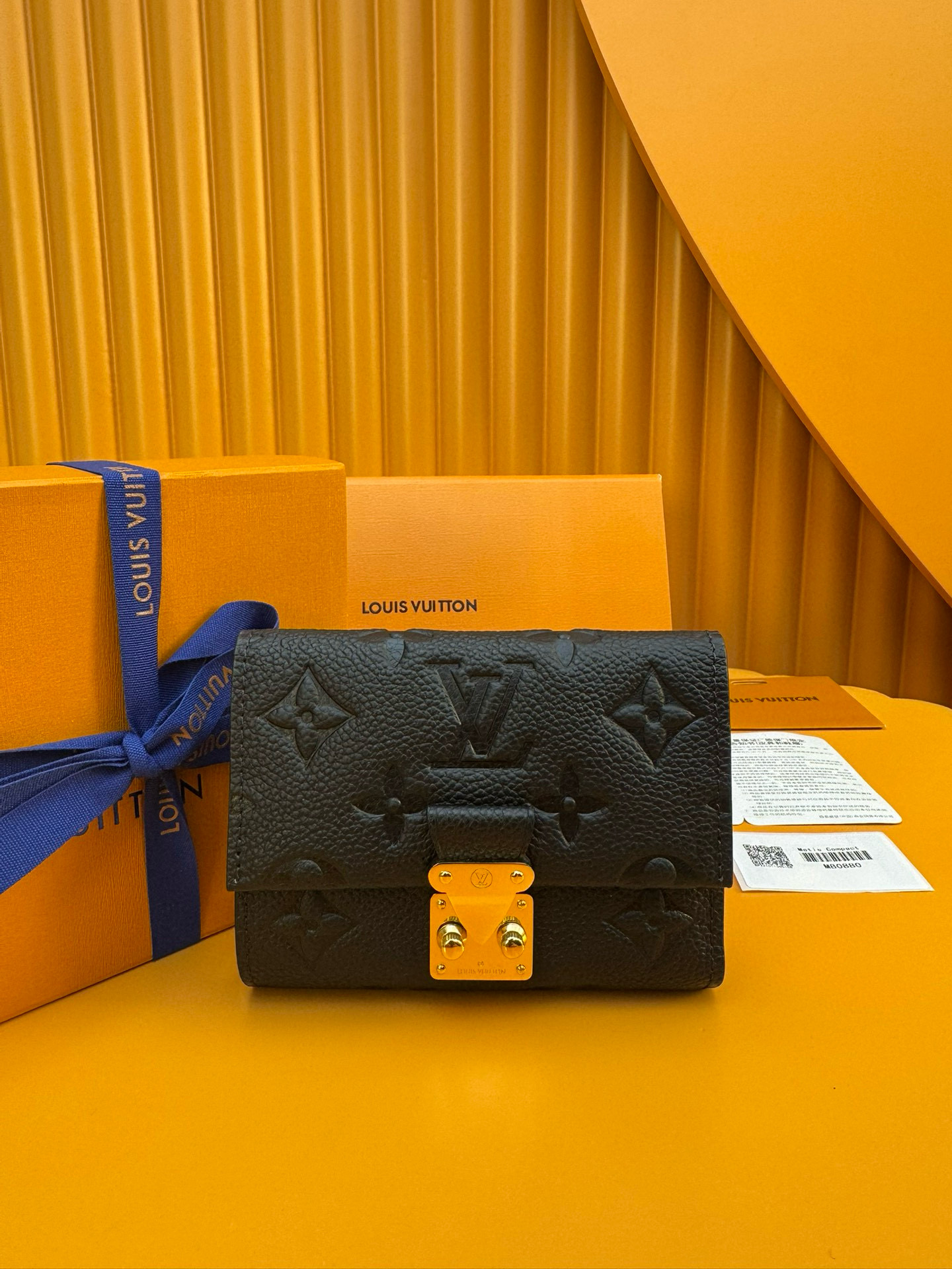 루이비통 여자 반지갑 M80880