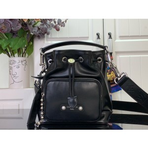 루이비통 m13985 남녀공용가방