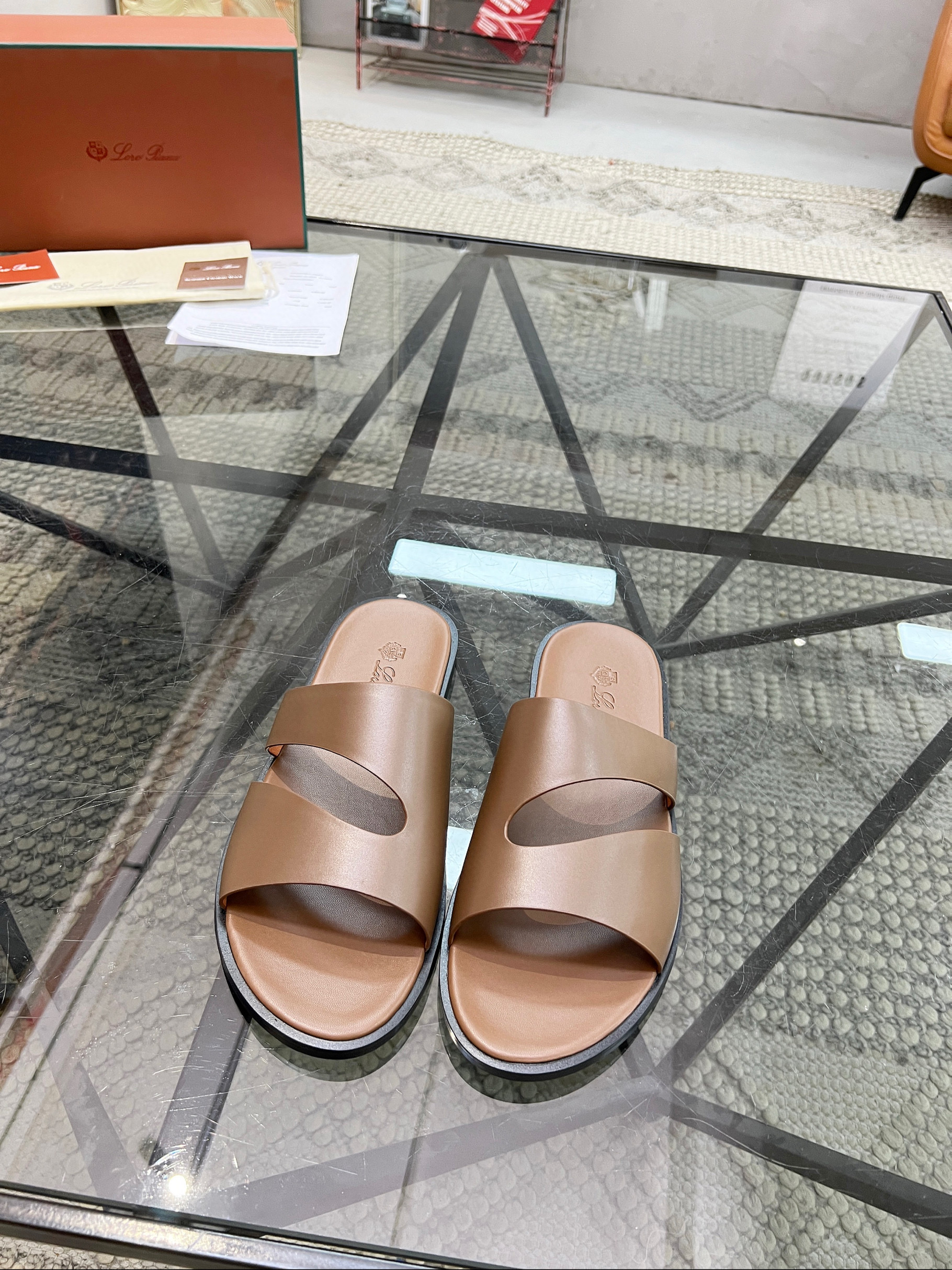 로로피아나 남자 슬리퍼