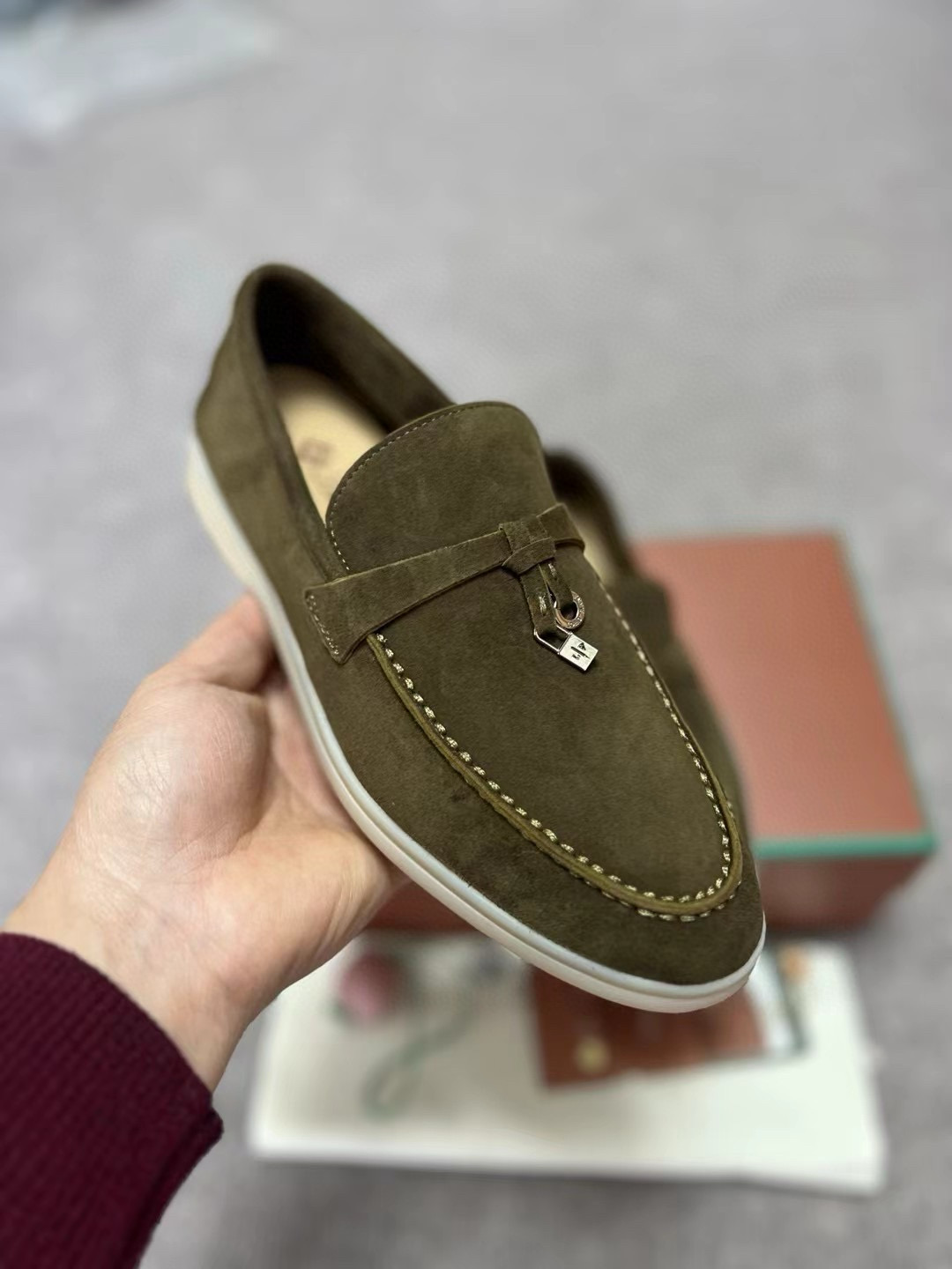 로로피아나 남녀공용 신발 운동화 스니커즈