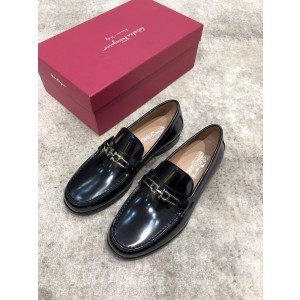 페라가모 남자 구두