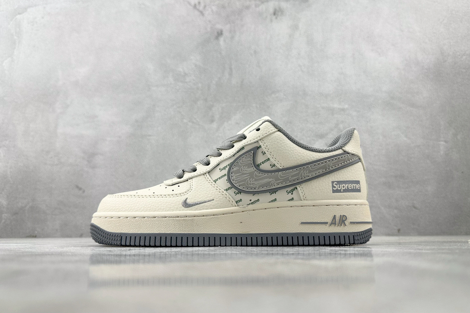 나이키 에어 포스 1 남녀공용 신발 운동화 스니커즈