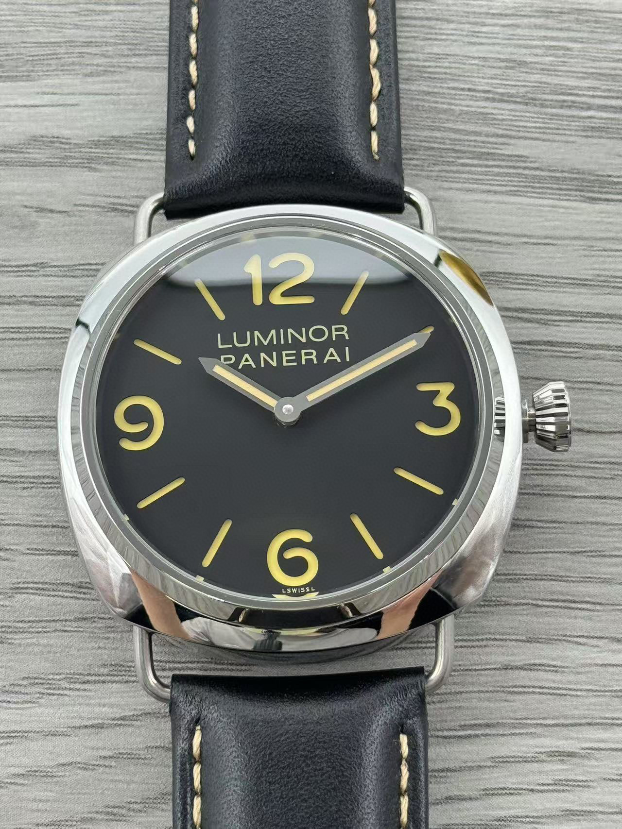 파네라이 A급 남자시계