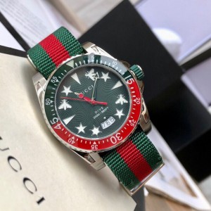 구찌 남자 시계