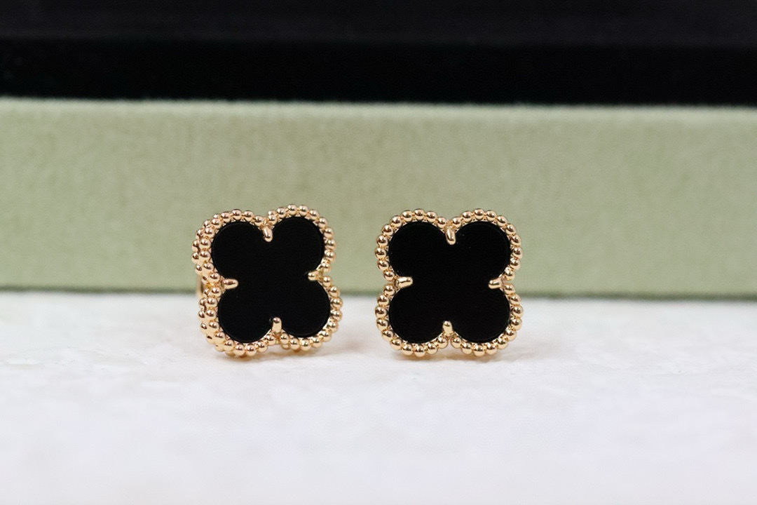 반클리프앤아펠 귀걸이