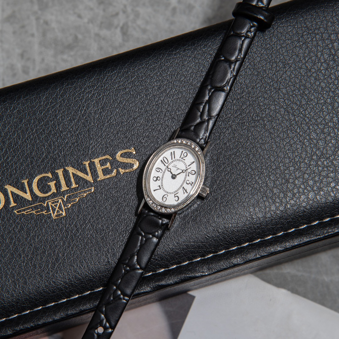 론진 A급 여자시계