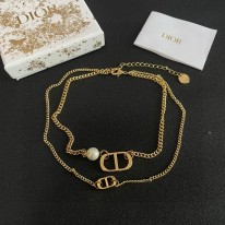 디올 목걸이