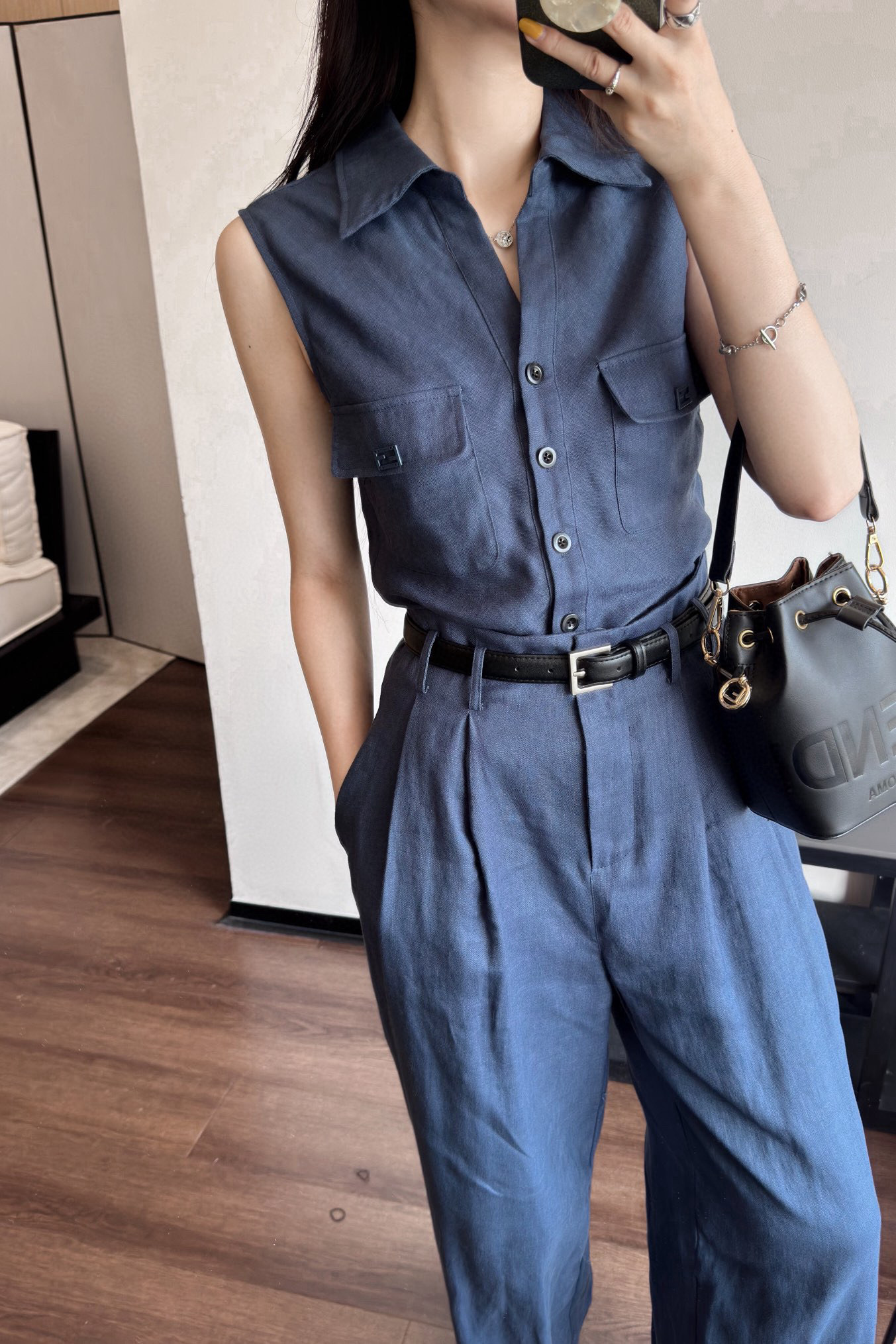 펜디 여자 나시 2컬러