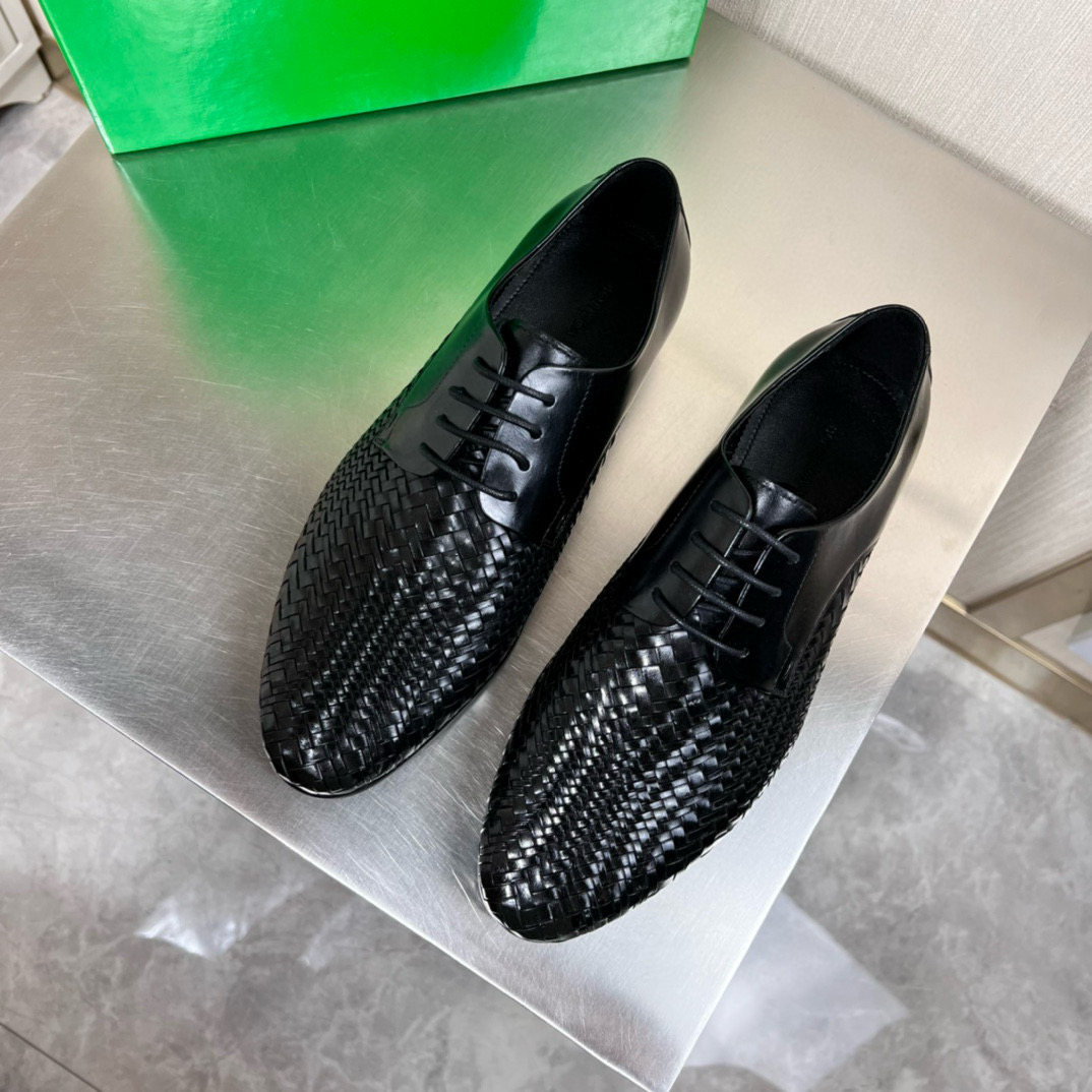 보테가베네타 남자 구두