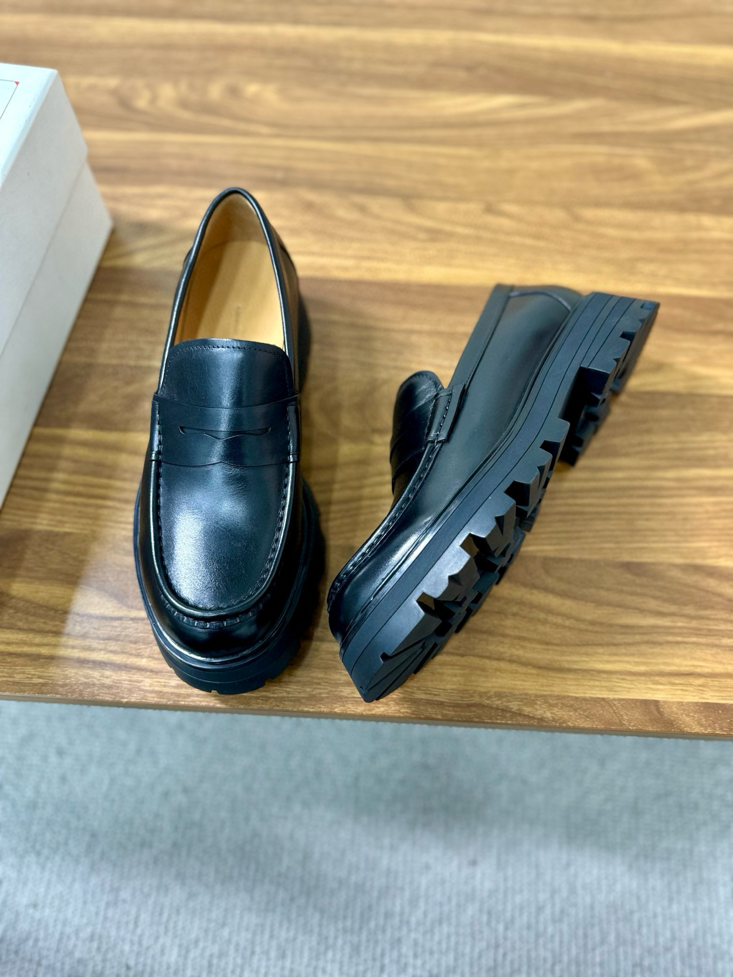 알렉산더 맥퀸 남자 구두