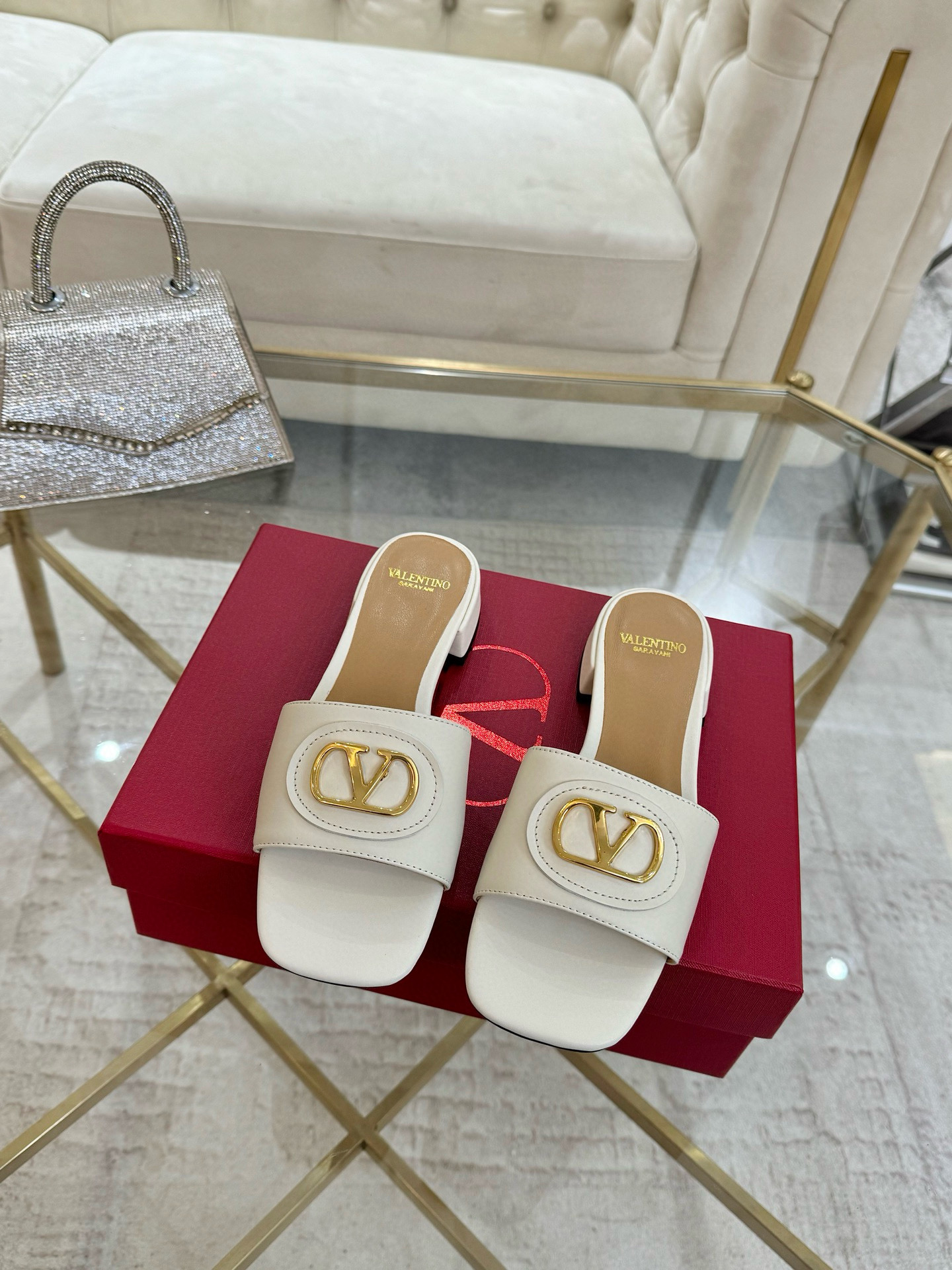 발렌티노 3cm 여자 슬리퍼