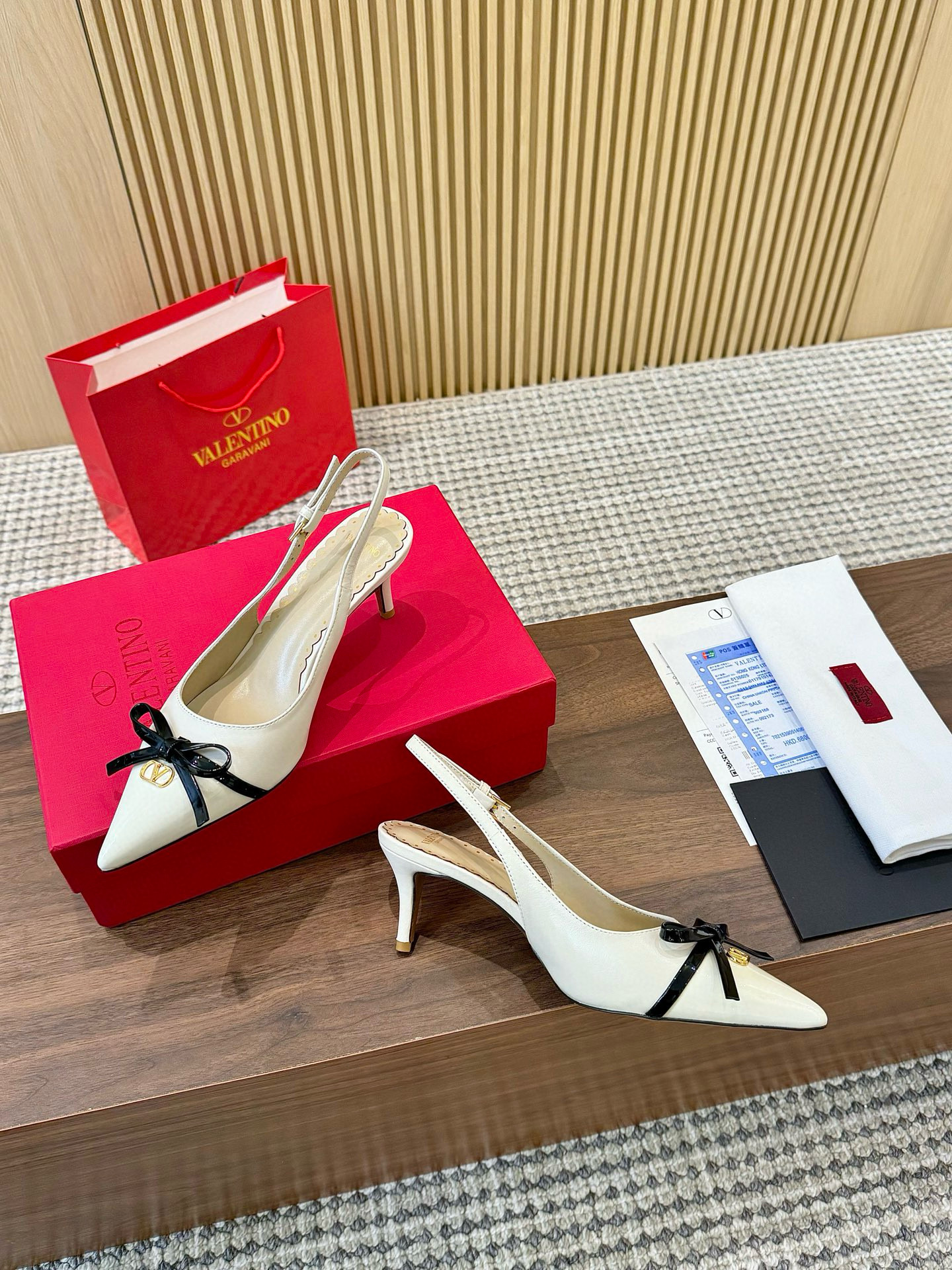 발렌티노 6.5cm,9.5cm 여자 샌들