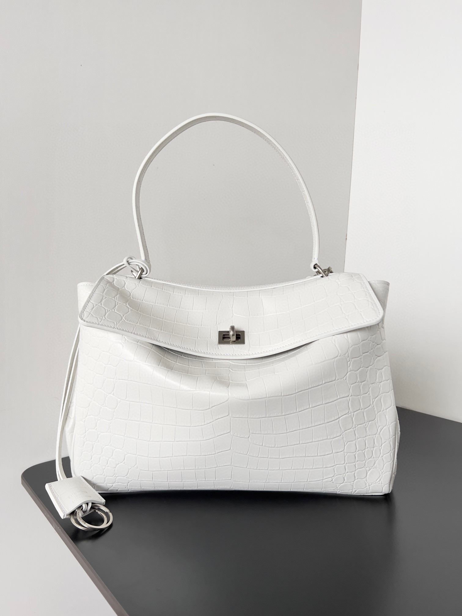 발렌시아가 여자가방