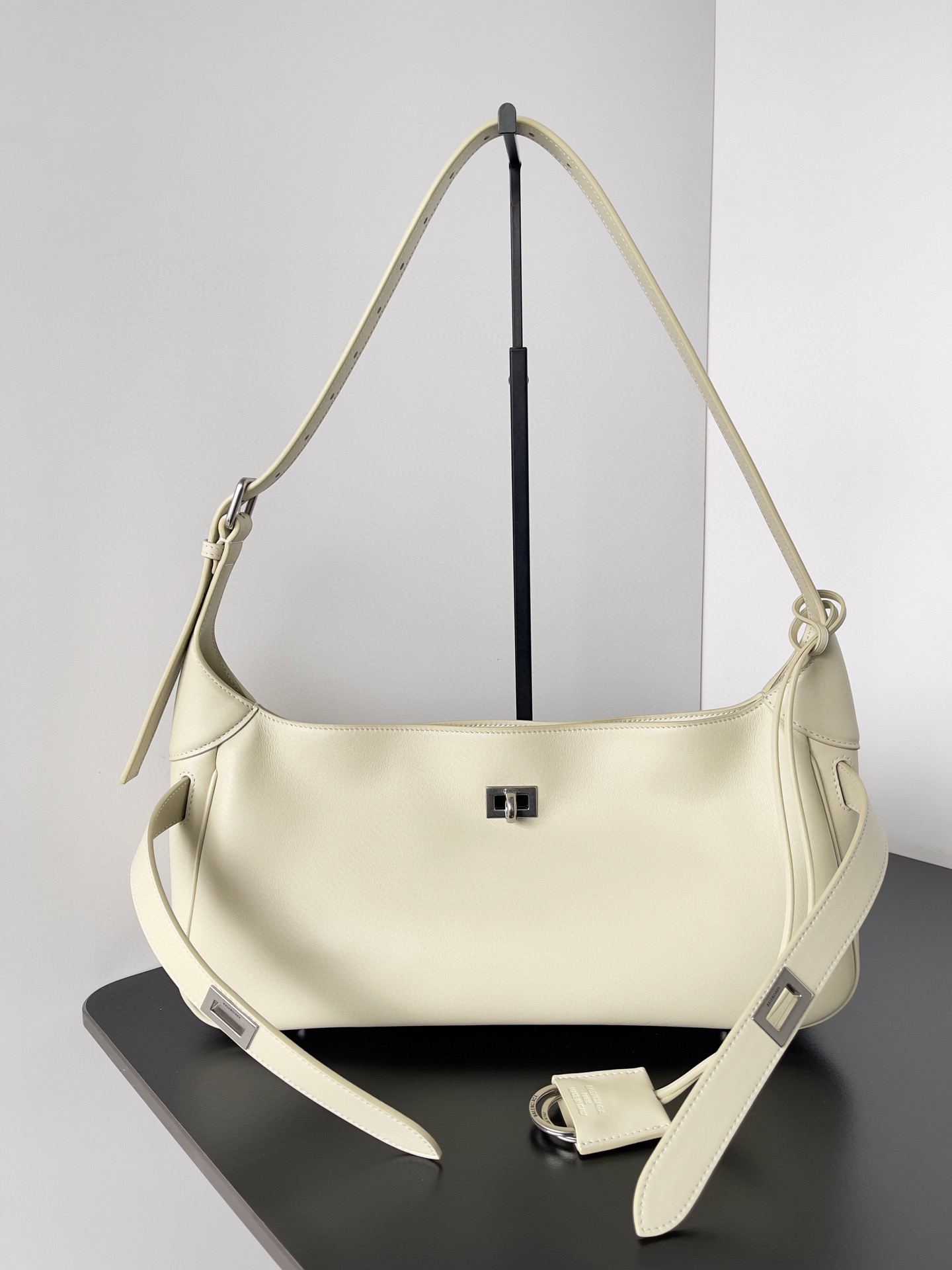 발렌시아가 여자가방