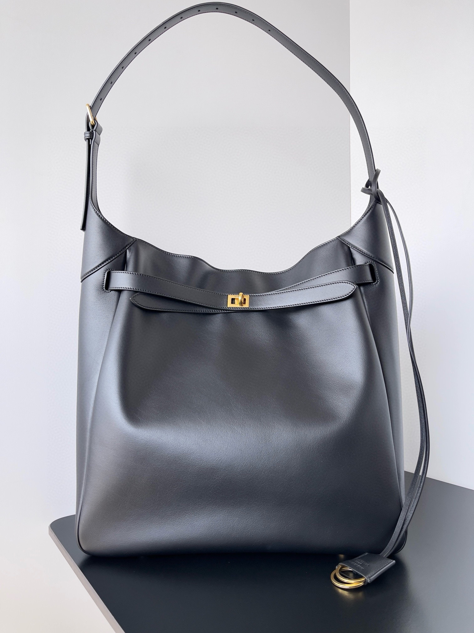 발렌시아가 여자가방