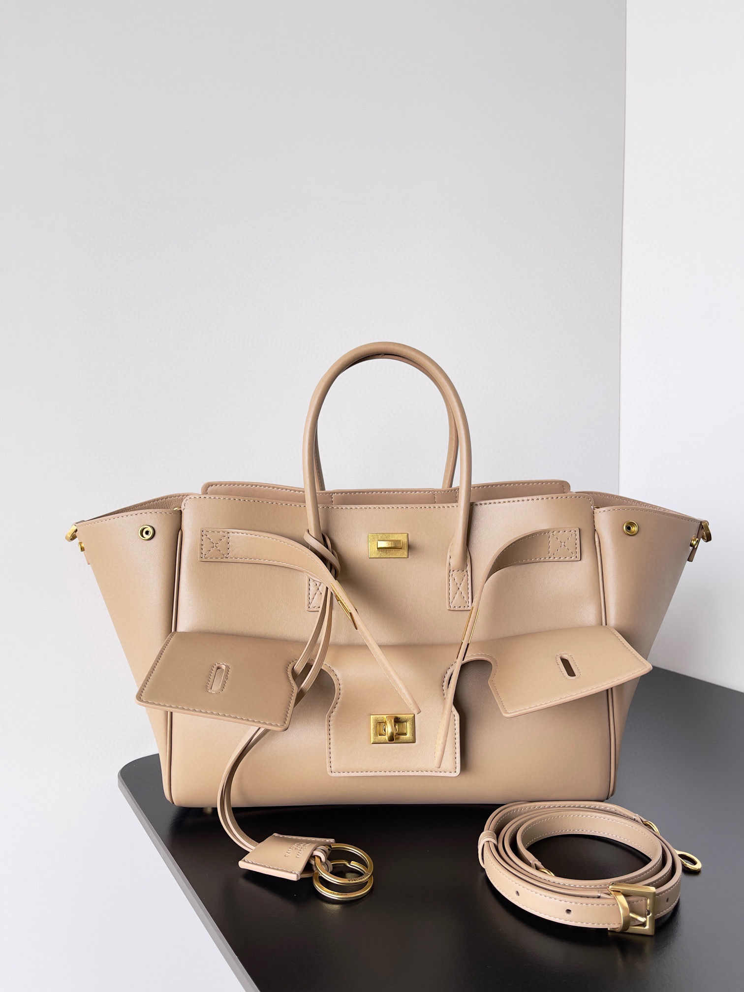 발렌시아가 여자가방