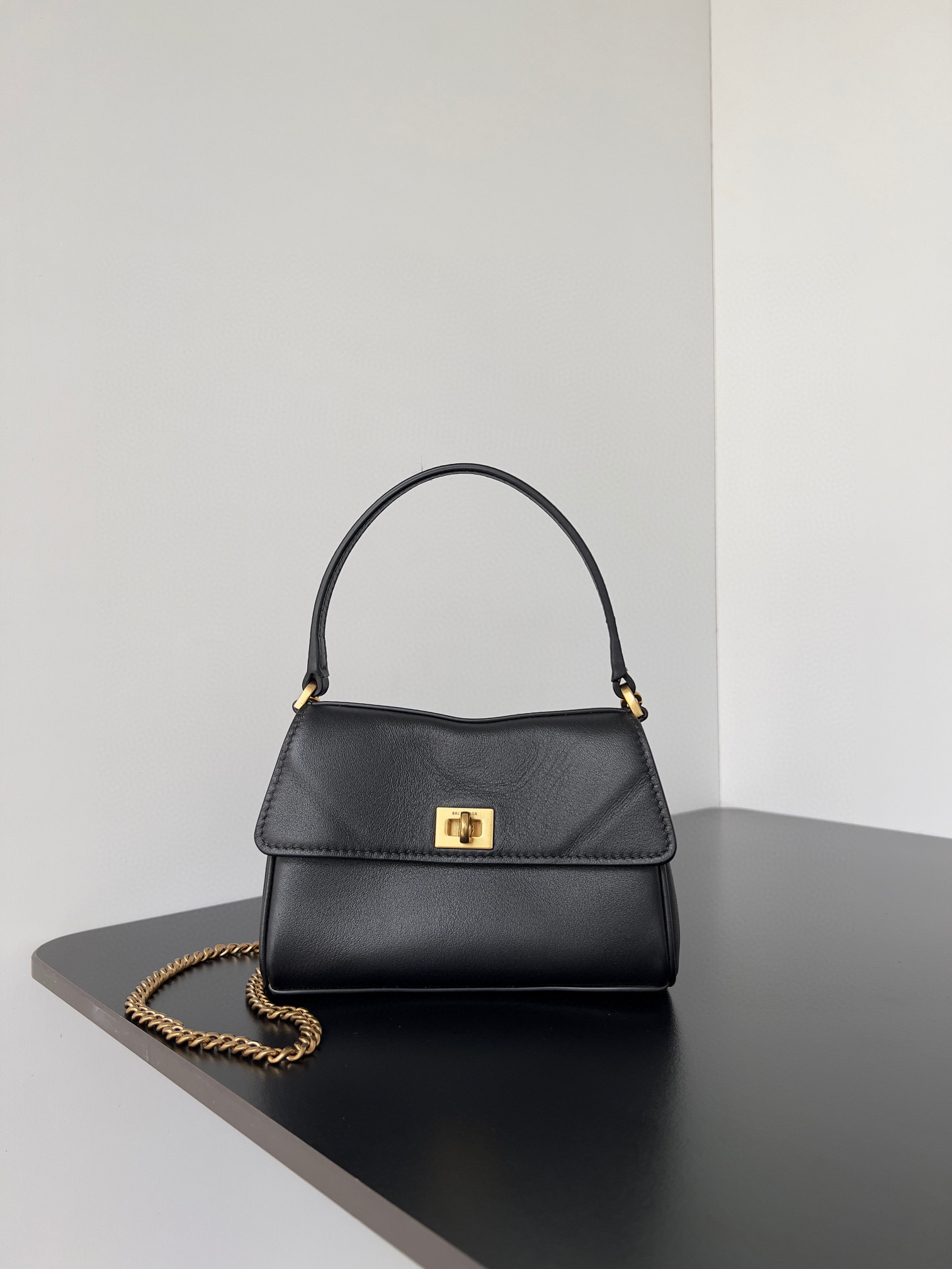 발렌시아가 여자가방