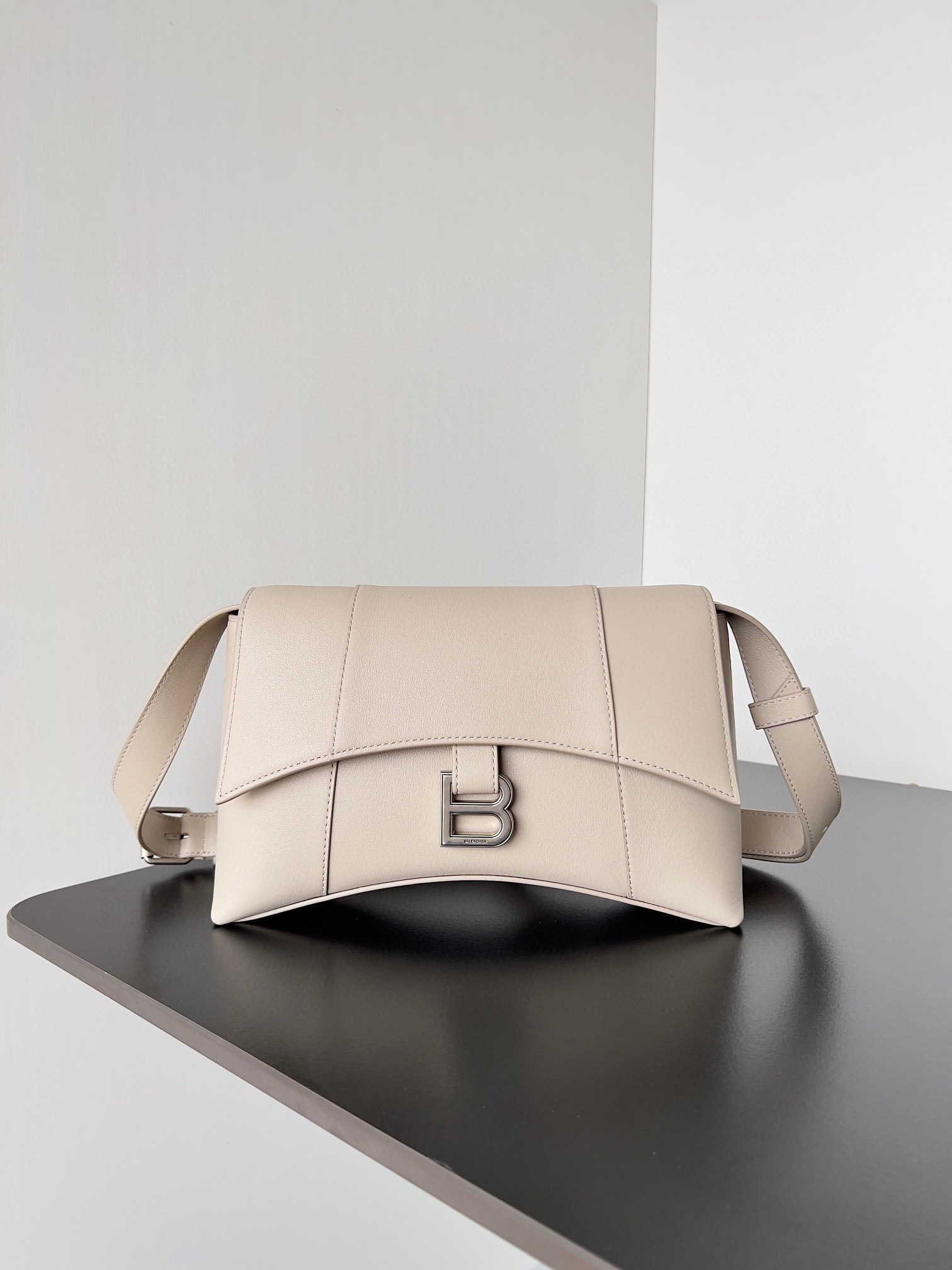 발렌시아가 여자가방