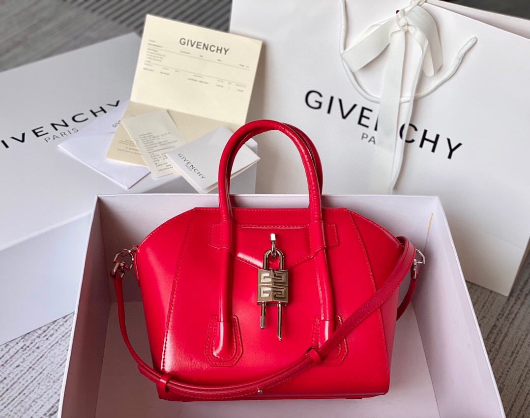 지방시 여자가방