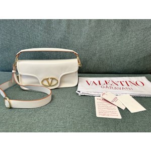 발렌티노 가라바니 여자가방 2233
