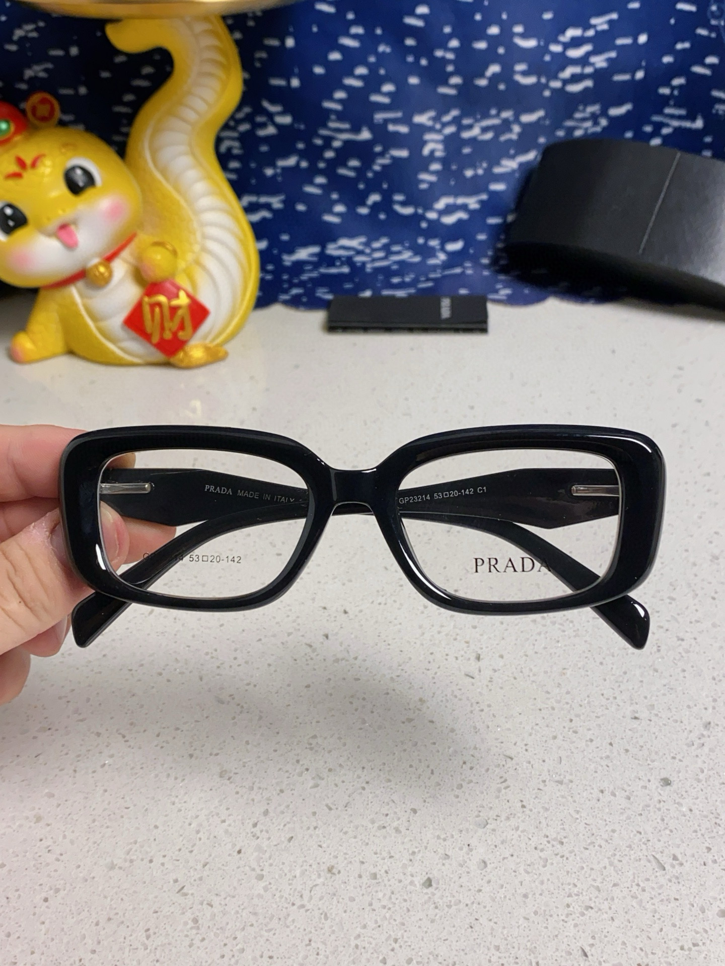 프라다 선글라스