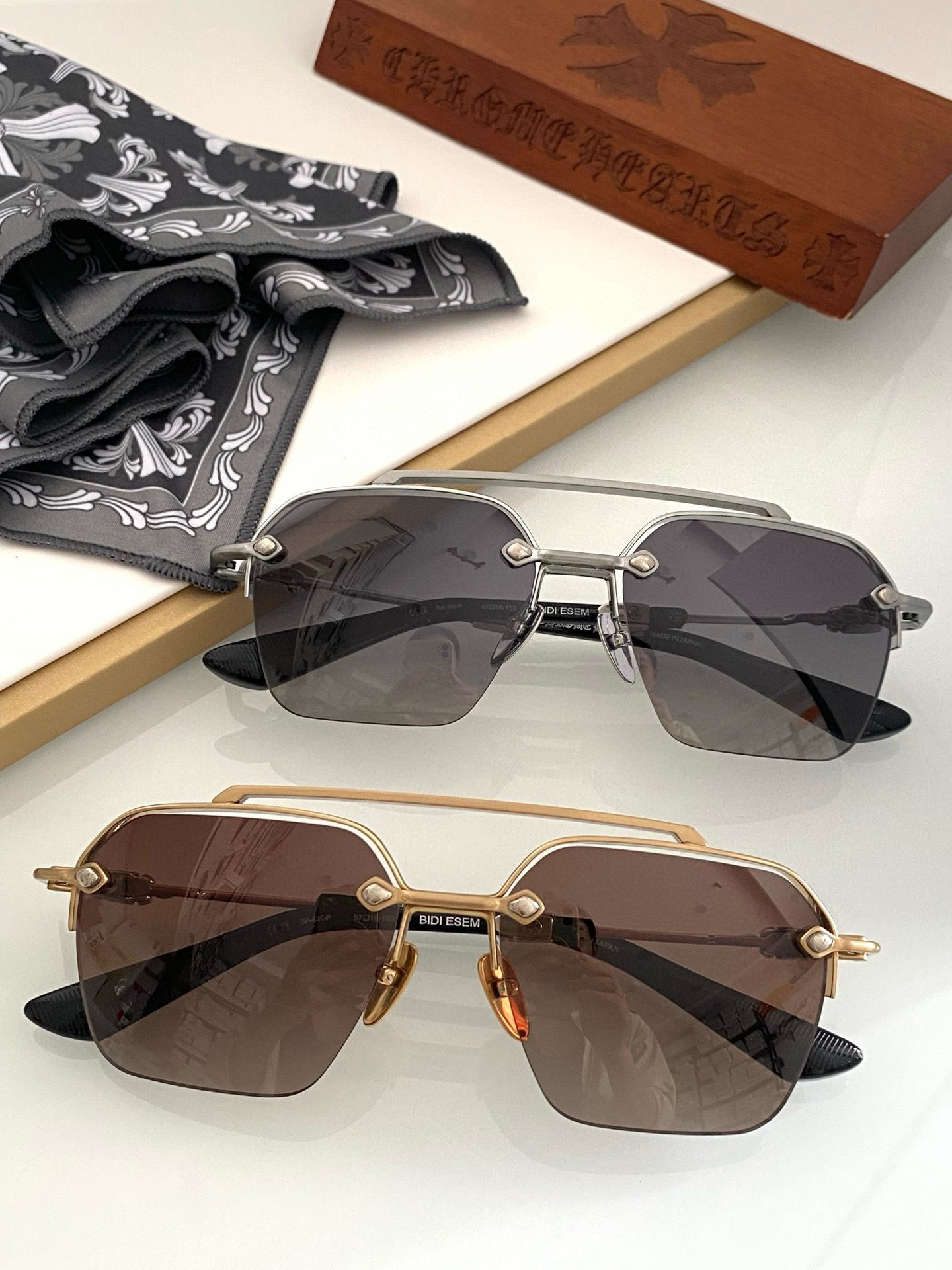 크롬하츠 선글라스