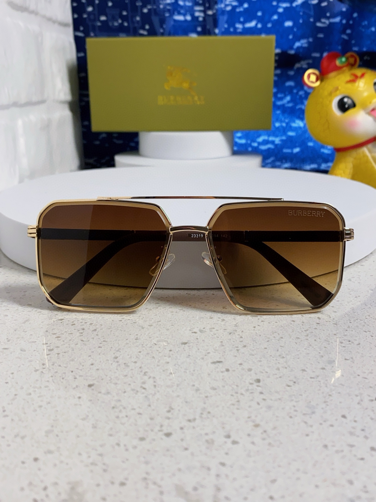 버버리 선글라스