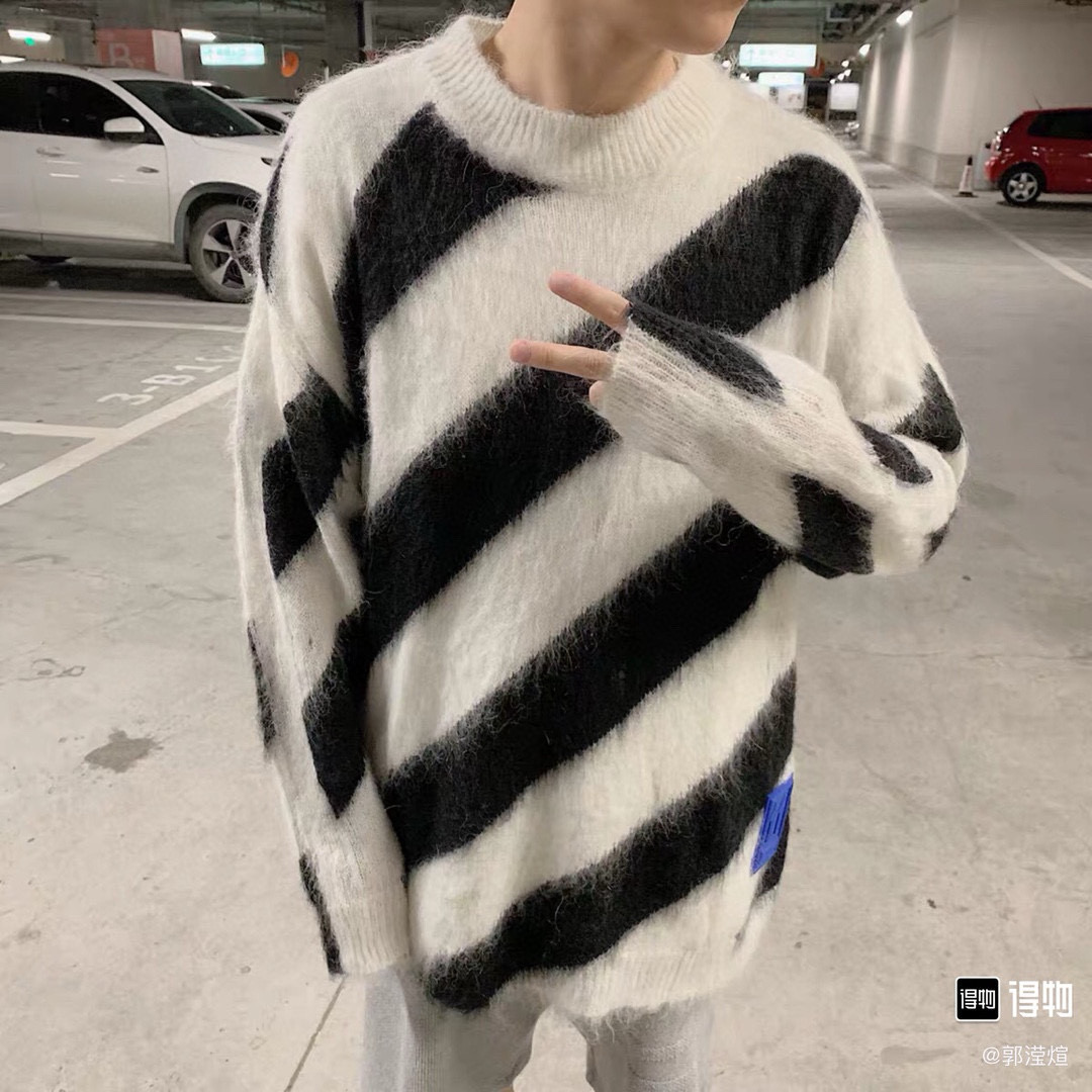 오프화이트 남녀공용 후드티 맨투맨