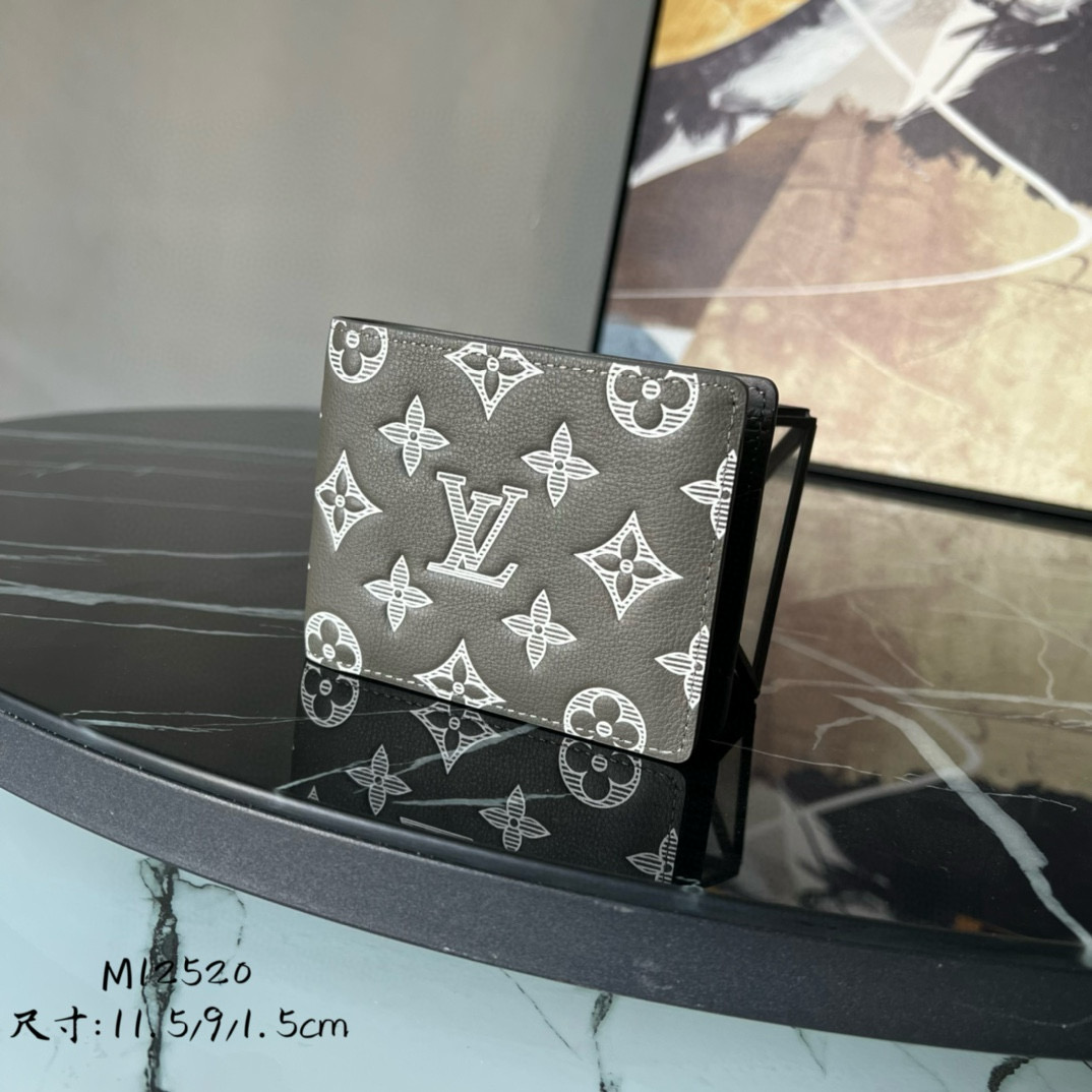 루이비통 M12500 남자 반지갑