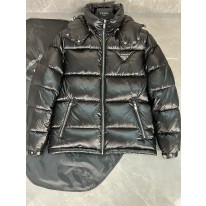 프라다 남녀공용 패딩