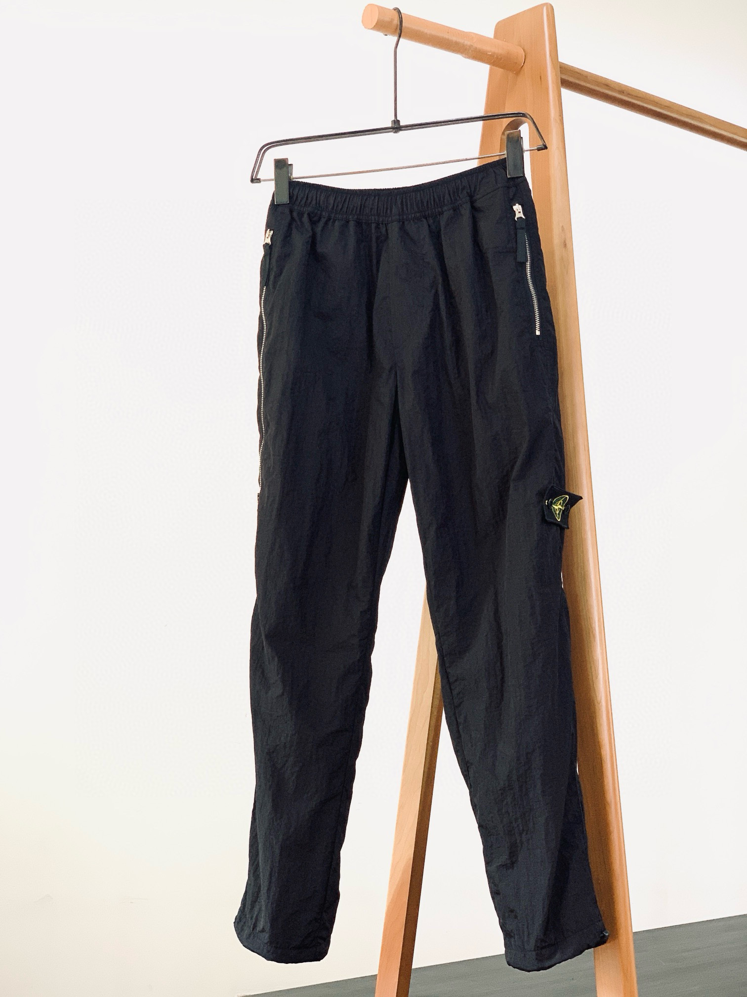 스톤아일랜드 남자 바지