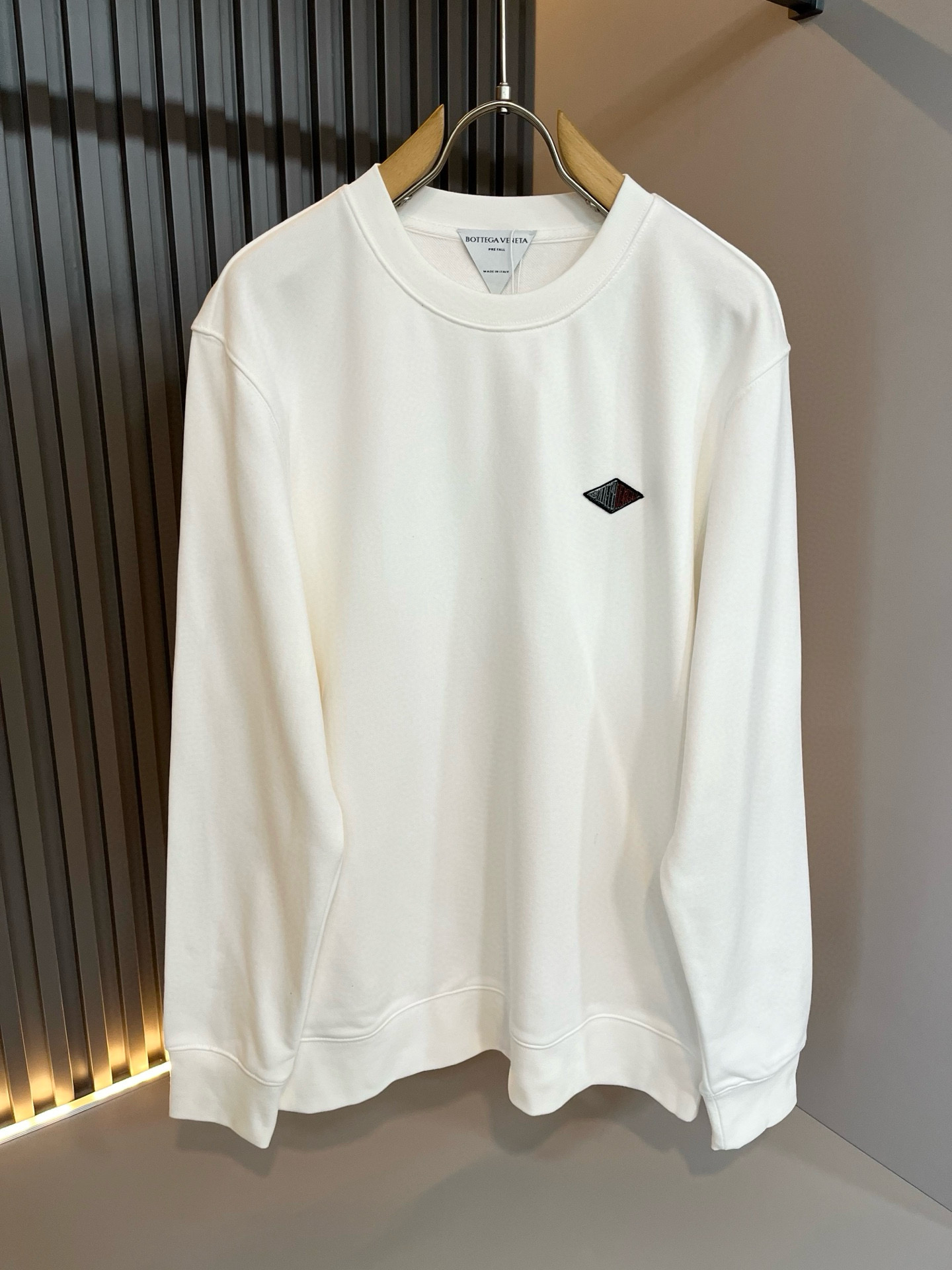 보테가베네타 남자 맨투맨