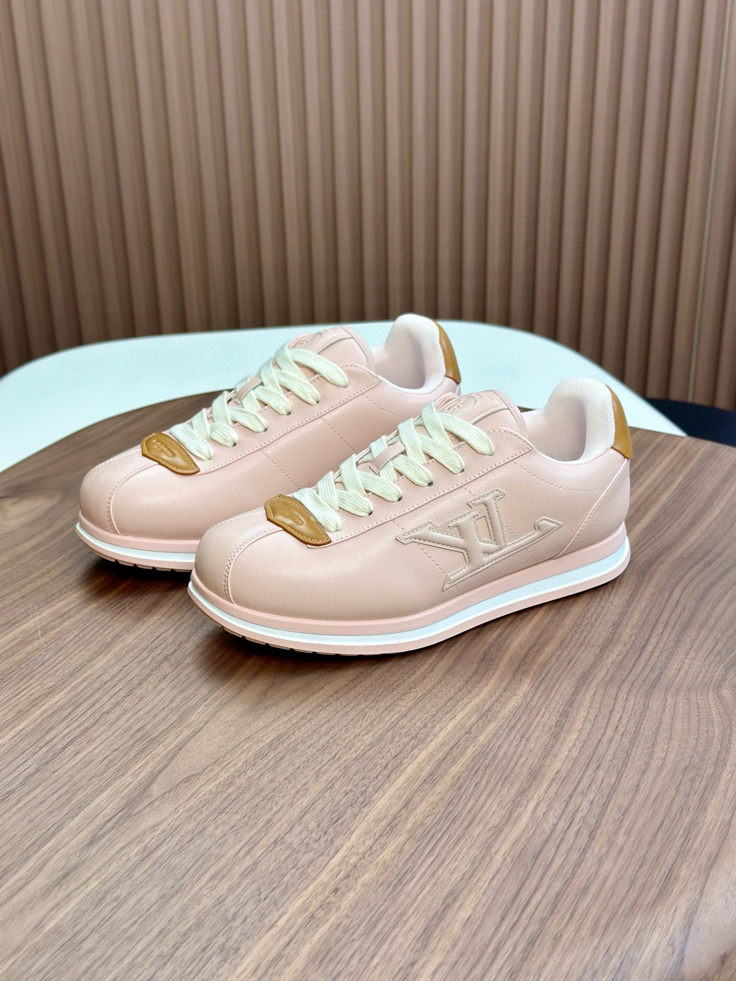 루이비통 남자 신발 운동화 스니커즈