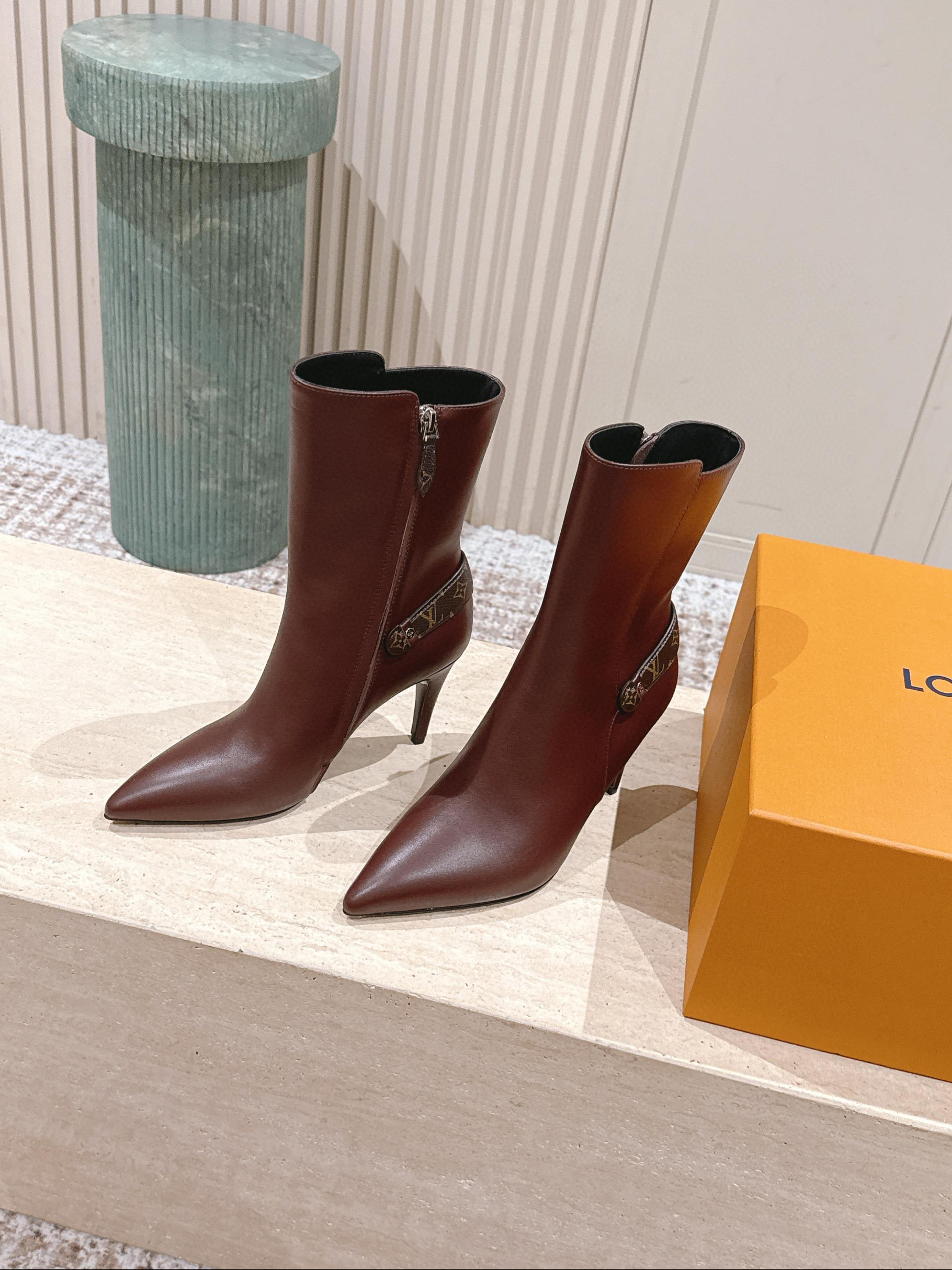 루이비통 9.5CM 여자 부츠