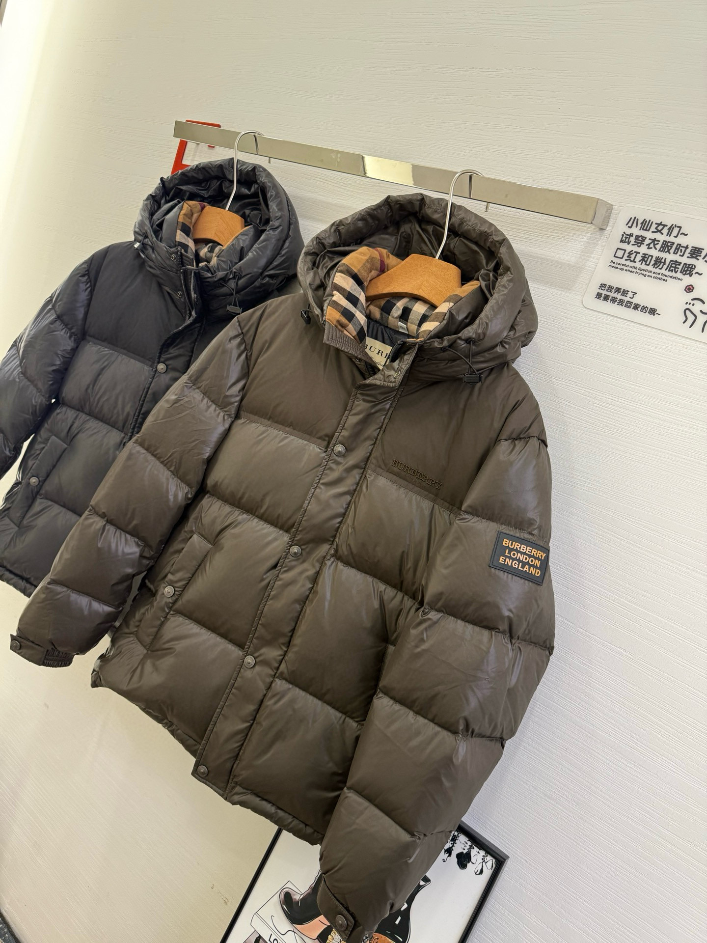 버버리 여자 패딩 2컬러