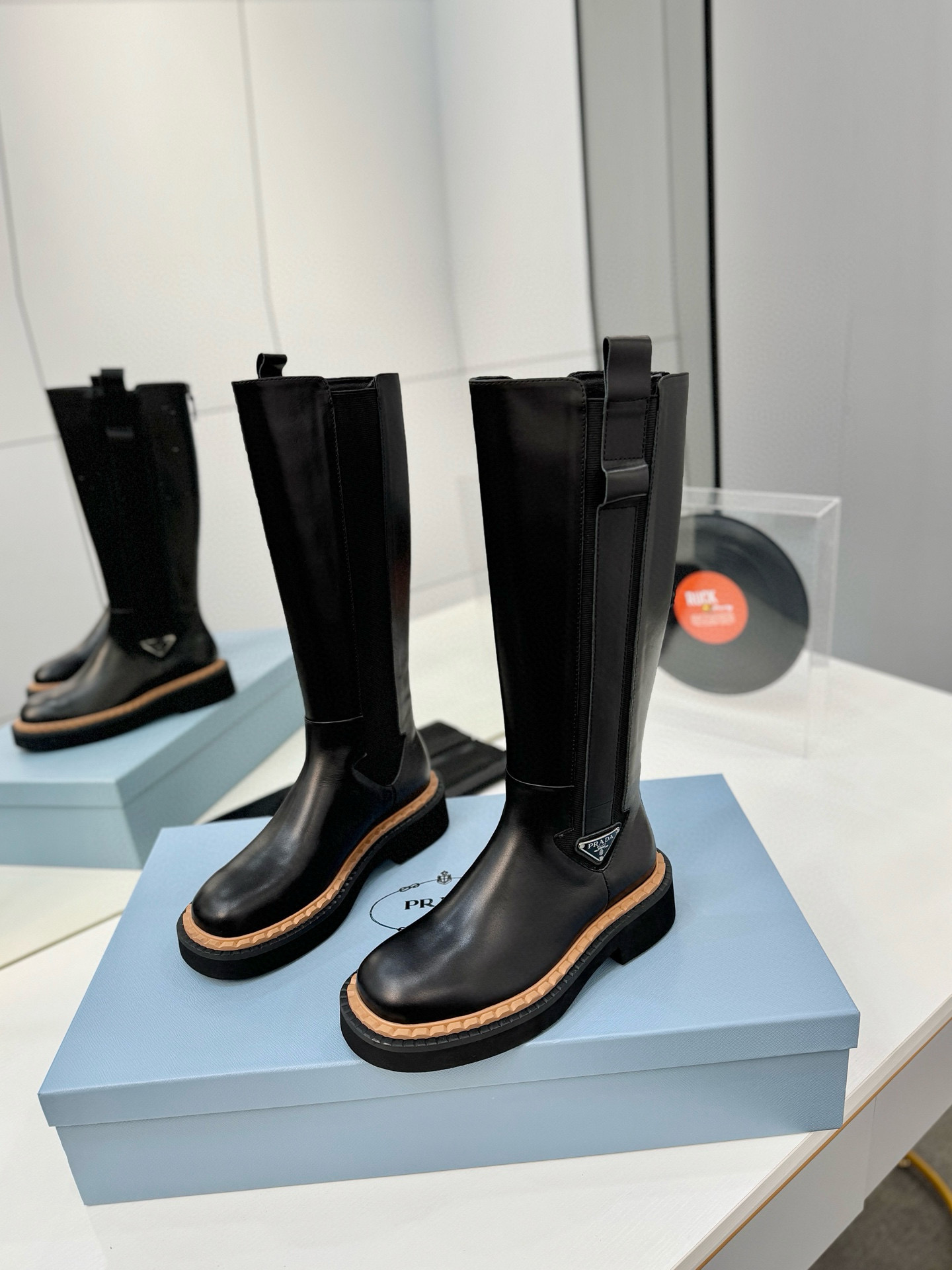 프라다 4.5CM 여자 부츠