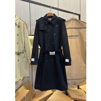 버버리 라지기장 남자 코트