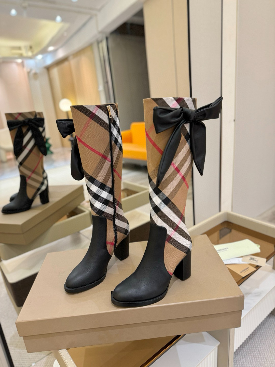 버버리 9.5CM 여자 부츠