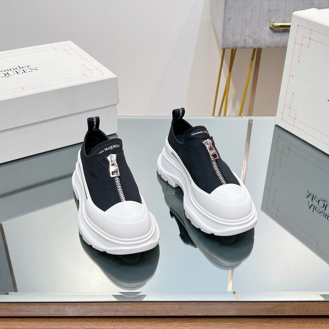 알렉산더 맥퀸 남여공용 부츠