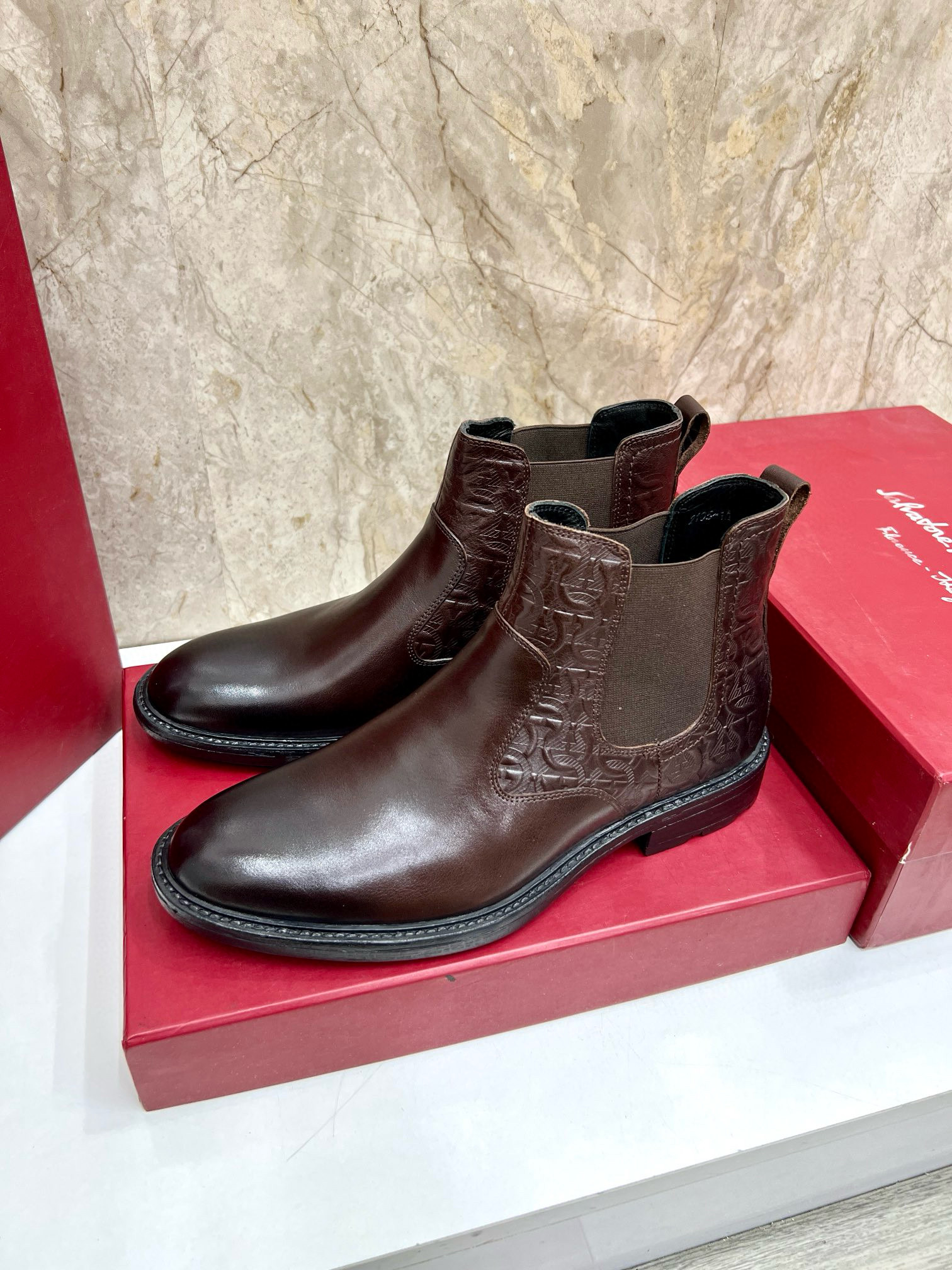 살바토레 페라가모 남자 부츠