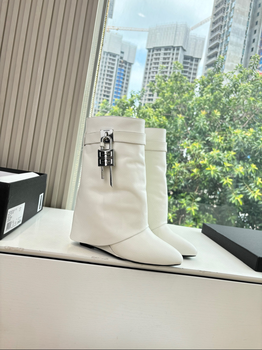 지방시 8.5CM 여자 부츠