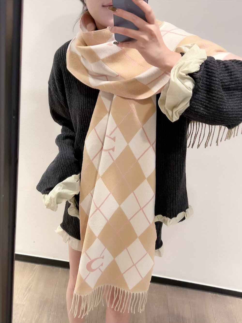 페라가모 스카프