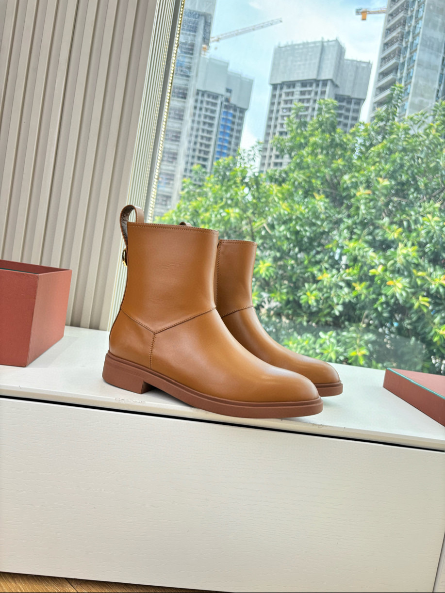 로로피아나 여자 부츠