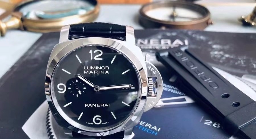 파네라이 A급 남자 시계